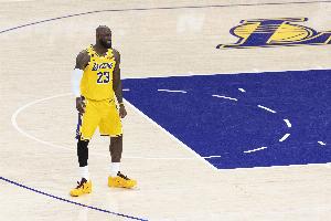 快讯配图